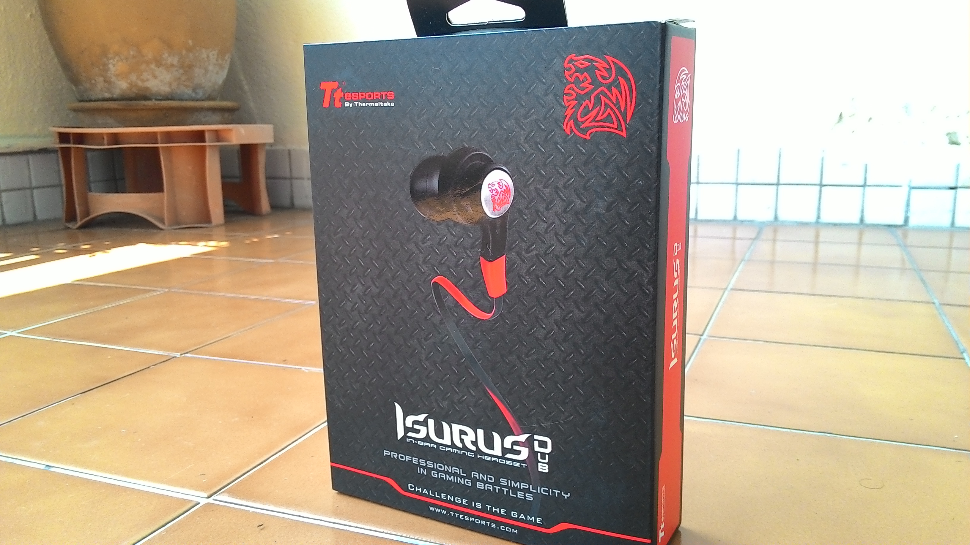 Thermaltake TteSports Isurus Reviewed 31