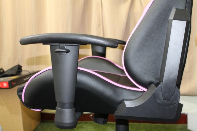 DXRacer F Series Review PC Gaming Chair Pokde.Net