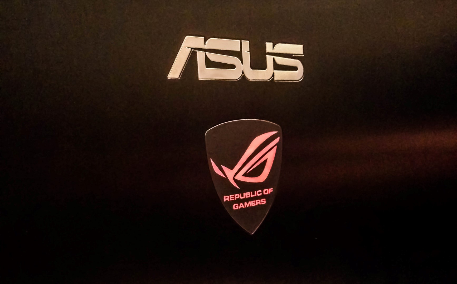 ASUS ROG Unleashes The Gamer in You 32