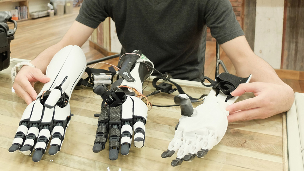 3D-printable robotic arm? 35