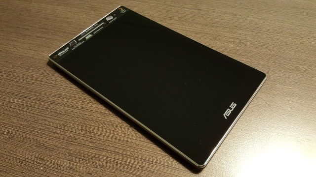 Black glossy display. It has an IPS underneath it. Adore it!