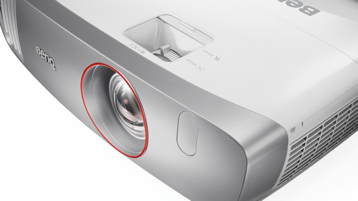 BenQ W1210ST home projector makes 100" gaming displays a reality 29