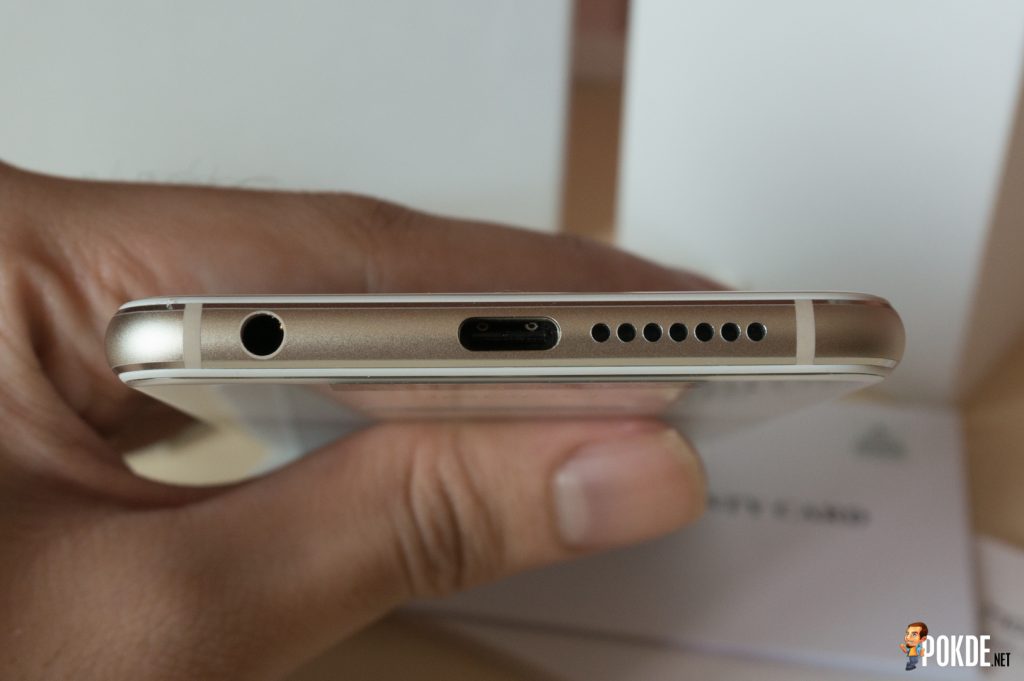 Tale of the disappearing 3.5mm jack; for truly better audio or just to sell you dongles? 28