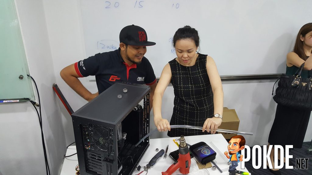 ASUS organized Liquid Cooling workshop for dealers - Bringing the custom liquid cooling to the mainstream 32