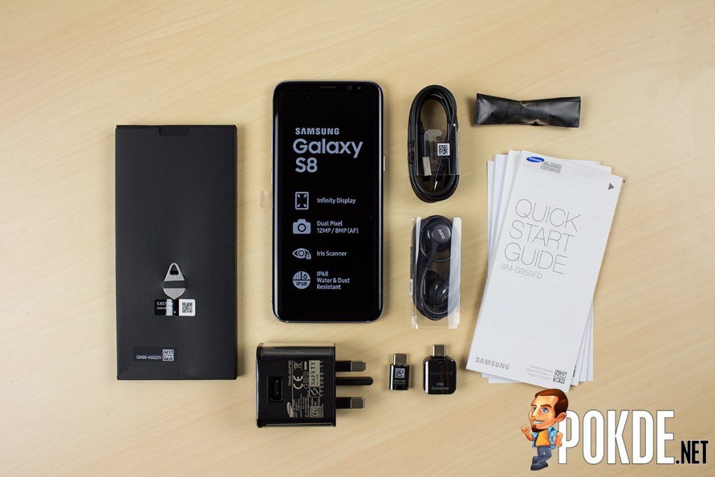 Samsung Galaxy S8 Review feat. Alcantara Cover Case 37