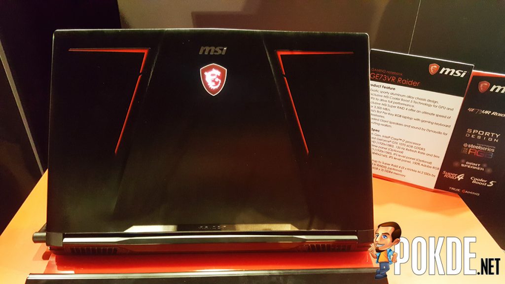 MSI Raider Series are beautiful sports car inspired gaming laptops 26