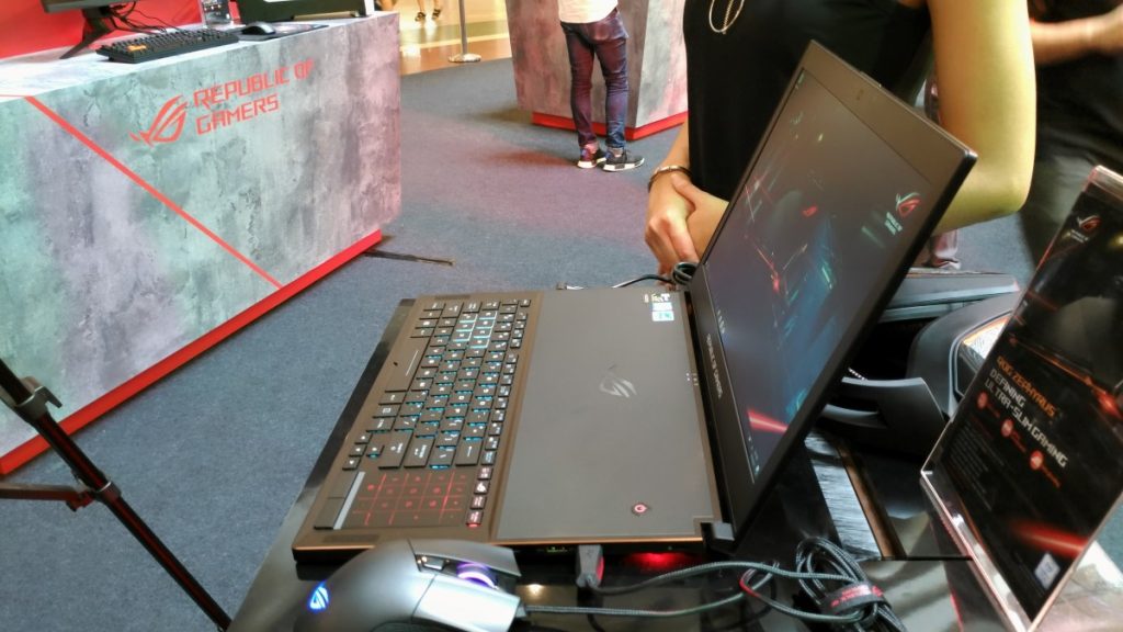 ASUS ROG Malaysia Presents Zephyrus GX501 - The World's Slimmest Gaming Laptop With GEFORCE GTX 1080! 33