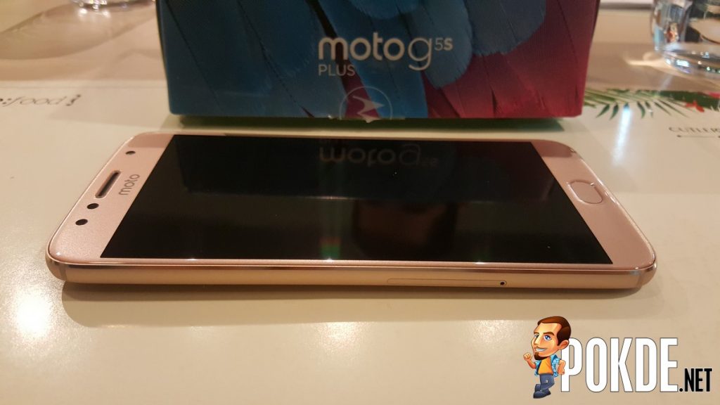 [Exclusive] Motorola Moto G5S Plus sneak peek; More for Less! 32