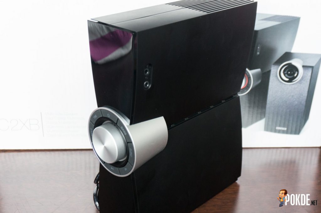 Edifier C2XB 2.1 multimedia speaker review; great looks, average sound 37