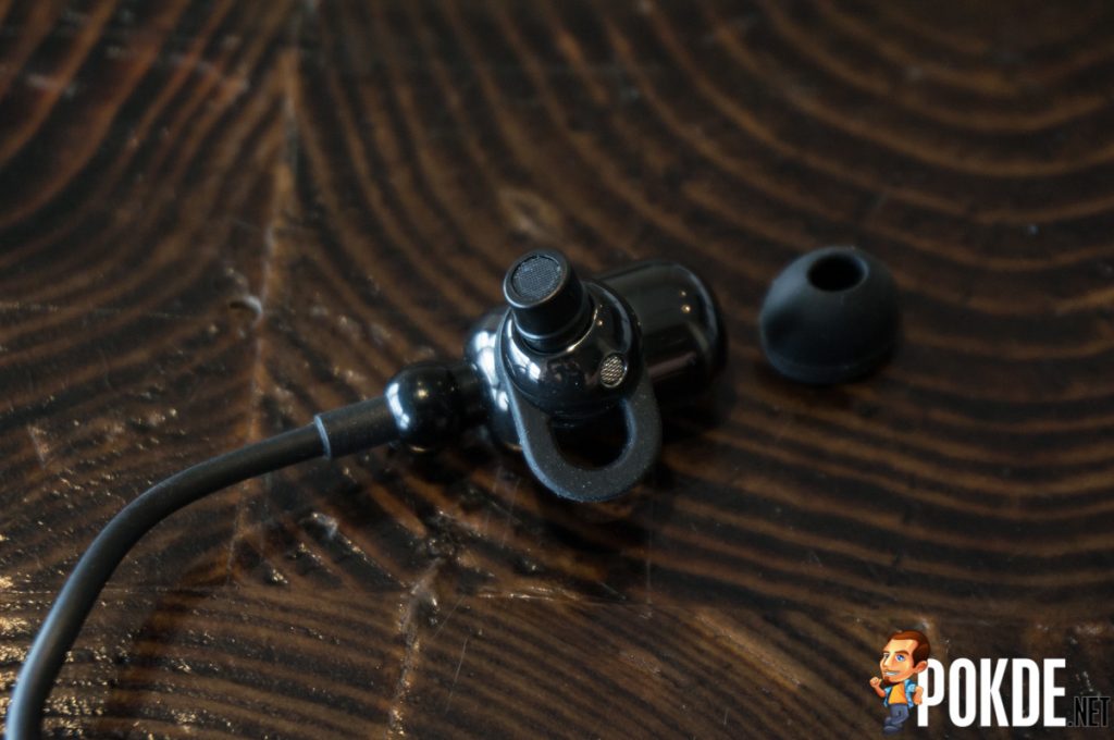 Edifier W293BT Bluetooth earphones review — no music no life? 35