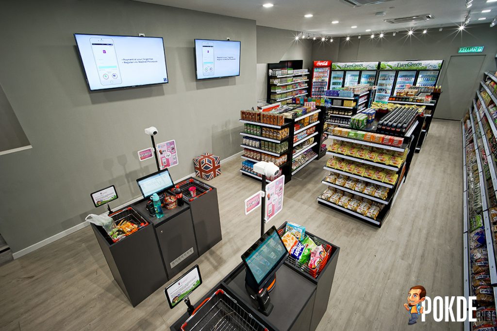 Funmaii is Malaysia's latest cashless convenience store — you don't even need to bring money, now how convenient is that? 27