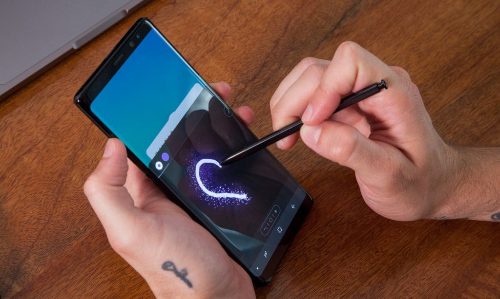Samsung Galaxy Note 9 Leaked — A Pen To Rule Them All? 32