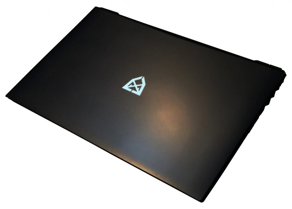 Armory X Launch GLOCK — Gaming Laptop That Uses Desktop CPUs! 28