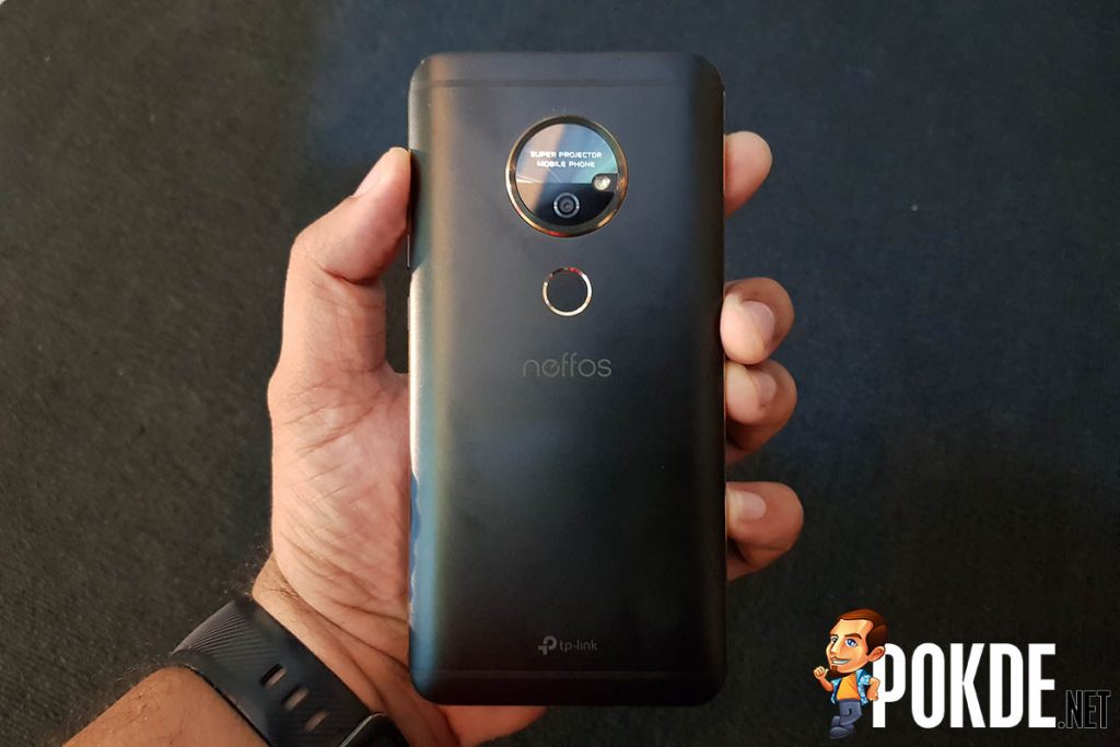 The Neffos P1's screen is as big as you want it to be — but you can't buy it just yet 23