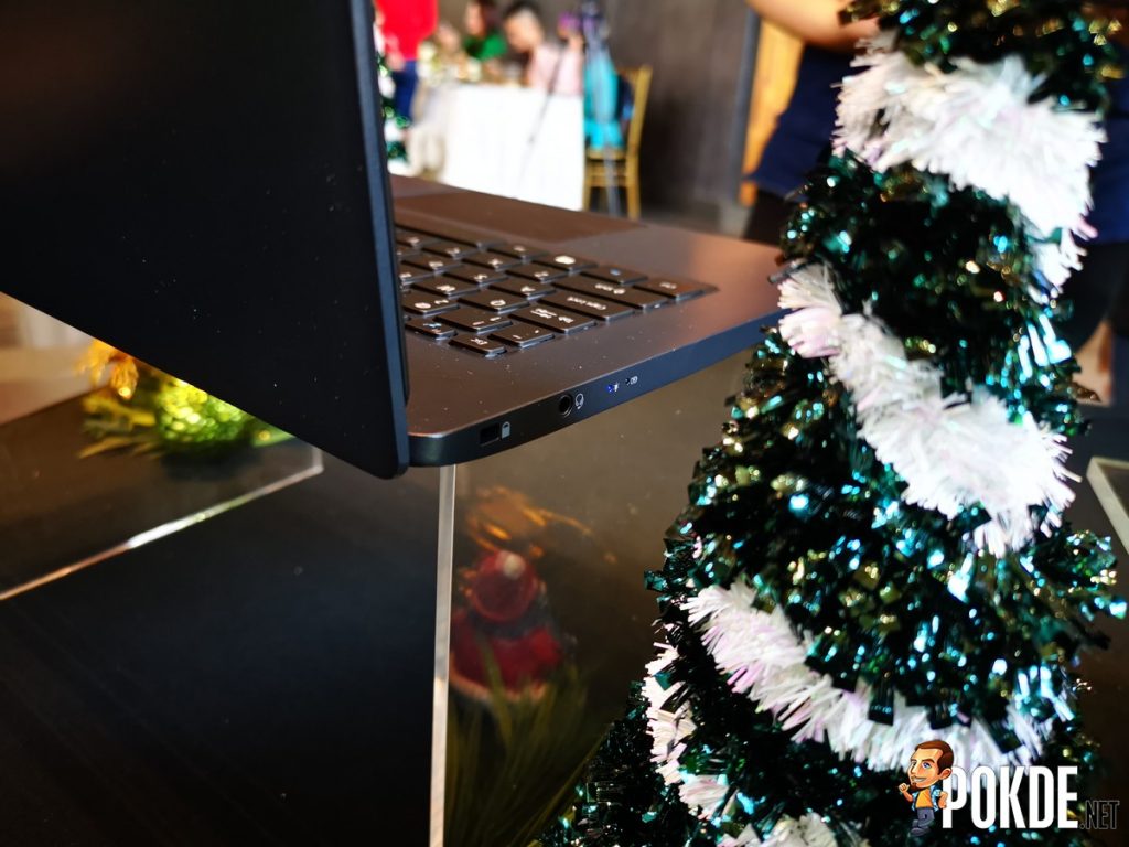 Acer Travelmate X514 Showcased - Thin and Powerful Laptop for Professionals