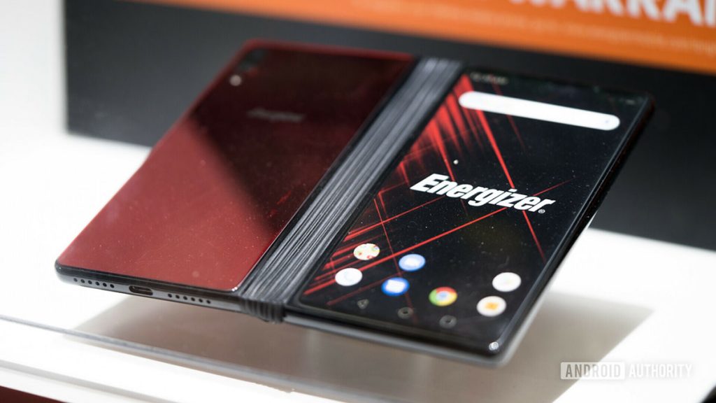 [MWC2019] The Energizer Power Max P8100S may be the best foldable phone shown at Barcelona 24