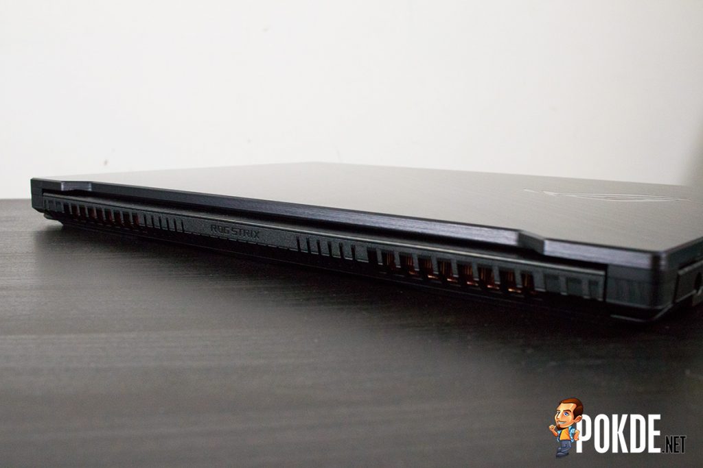 ASUS ROG STRIX SCAR II GL704 RTX 2070 Laptop Review