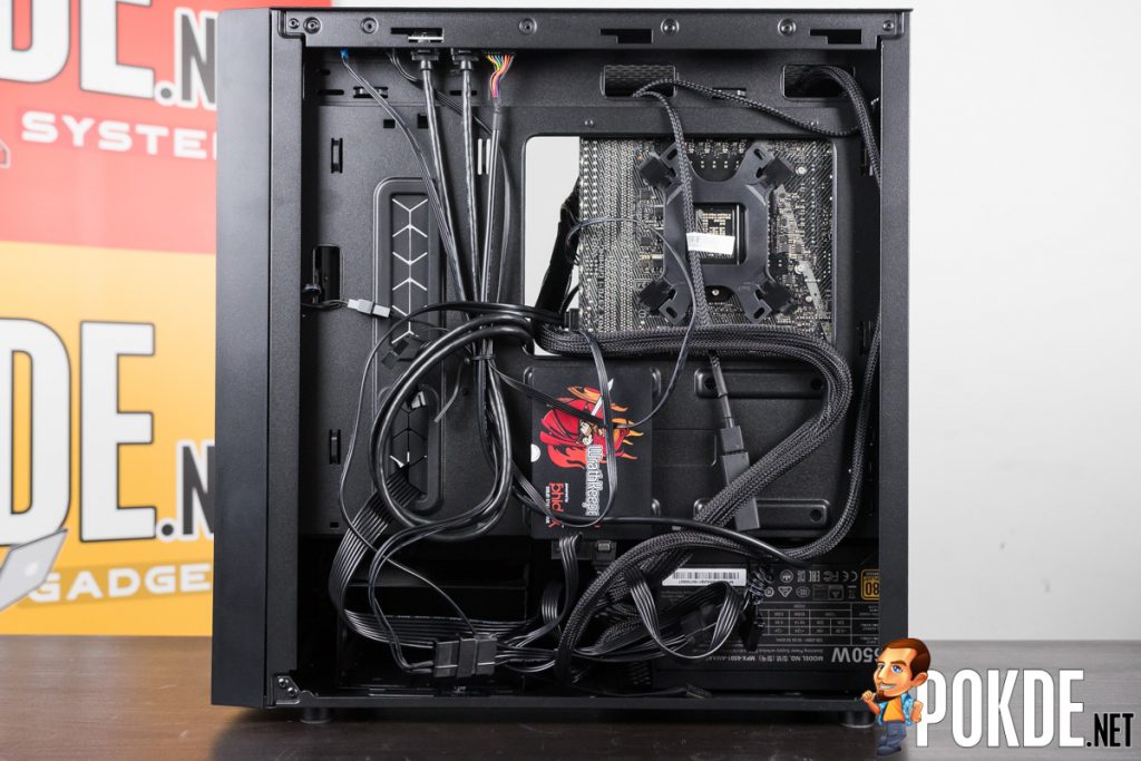 Cooler Master NR400 with ODD Review — a clown car of a case! 38