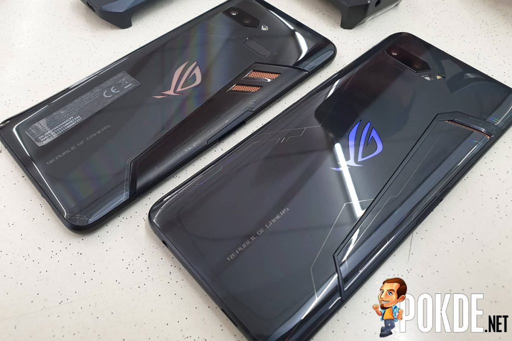 There is a BIG Difference Between ROG Phone II Malaysia and Tencent Edition 34