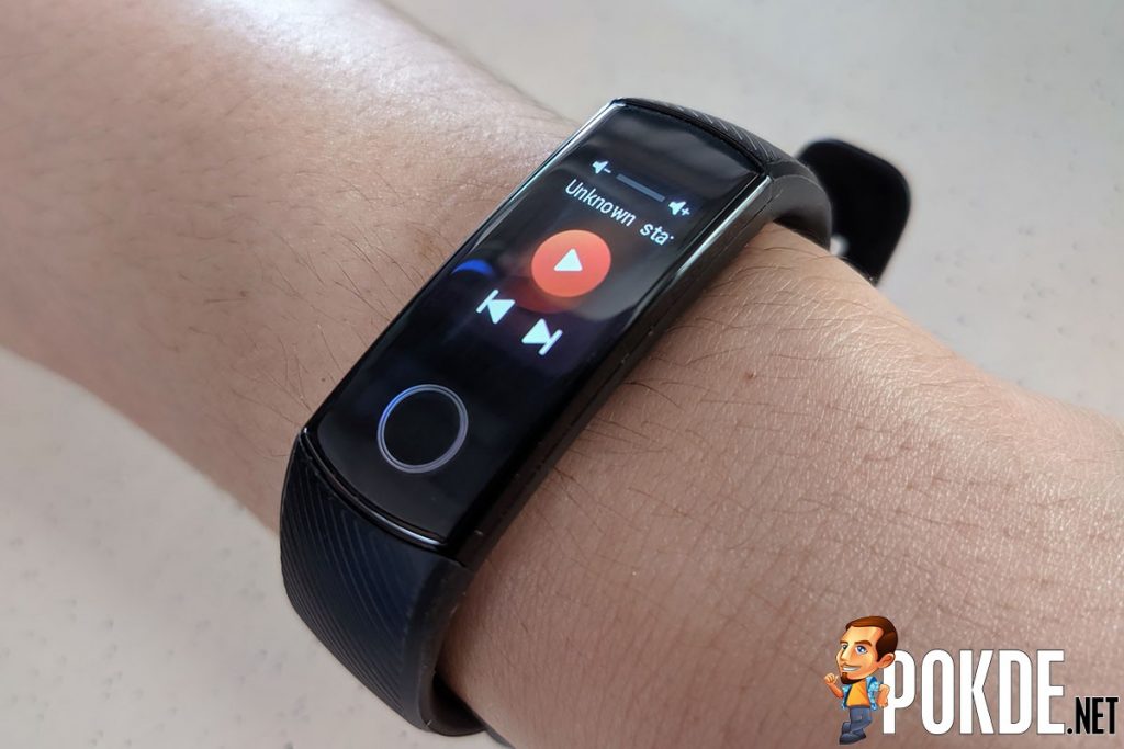 HONOR Band 5 review music controls