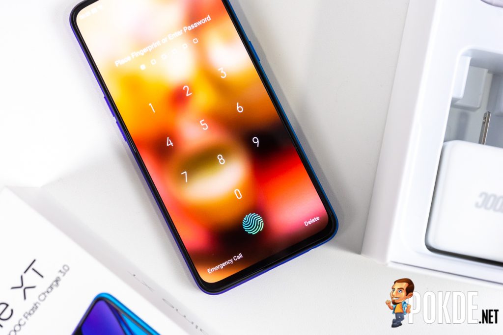 realme XT in-display fingerprint scanner under-display