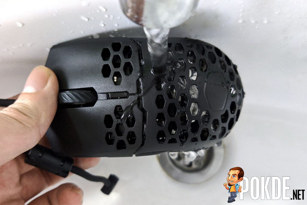 cooler master mm710 splashproof