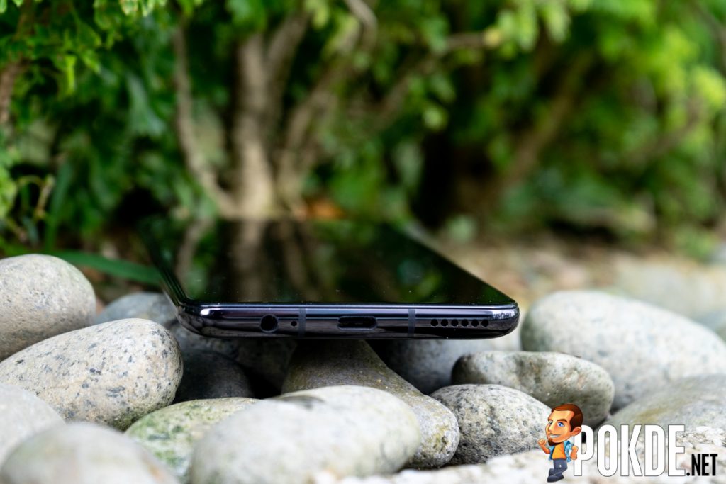 HUAWEI Mate 30 Review — the better of the duo? 35