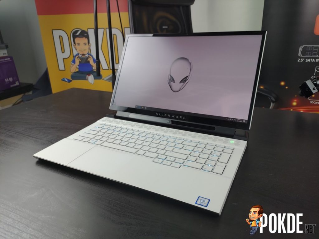 Alienware m17 R2 Review - Impressive But Needs Some Improvements 31