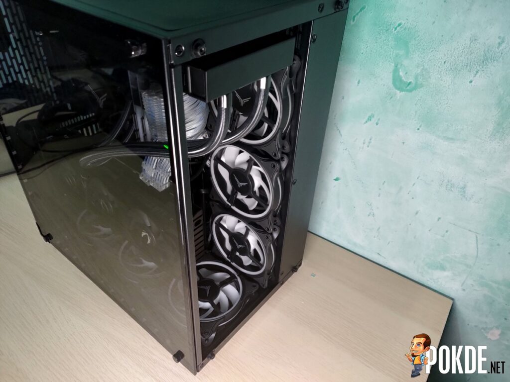 ILLEGEAR POSEIDON Review - Clean, Colourful Gaming PC 45