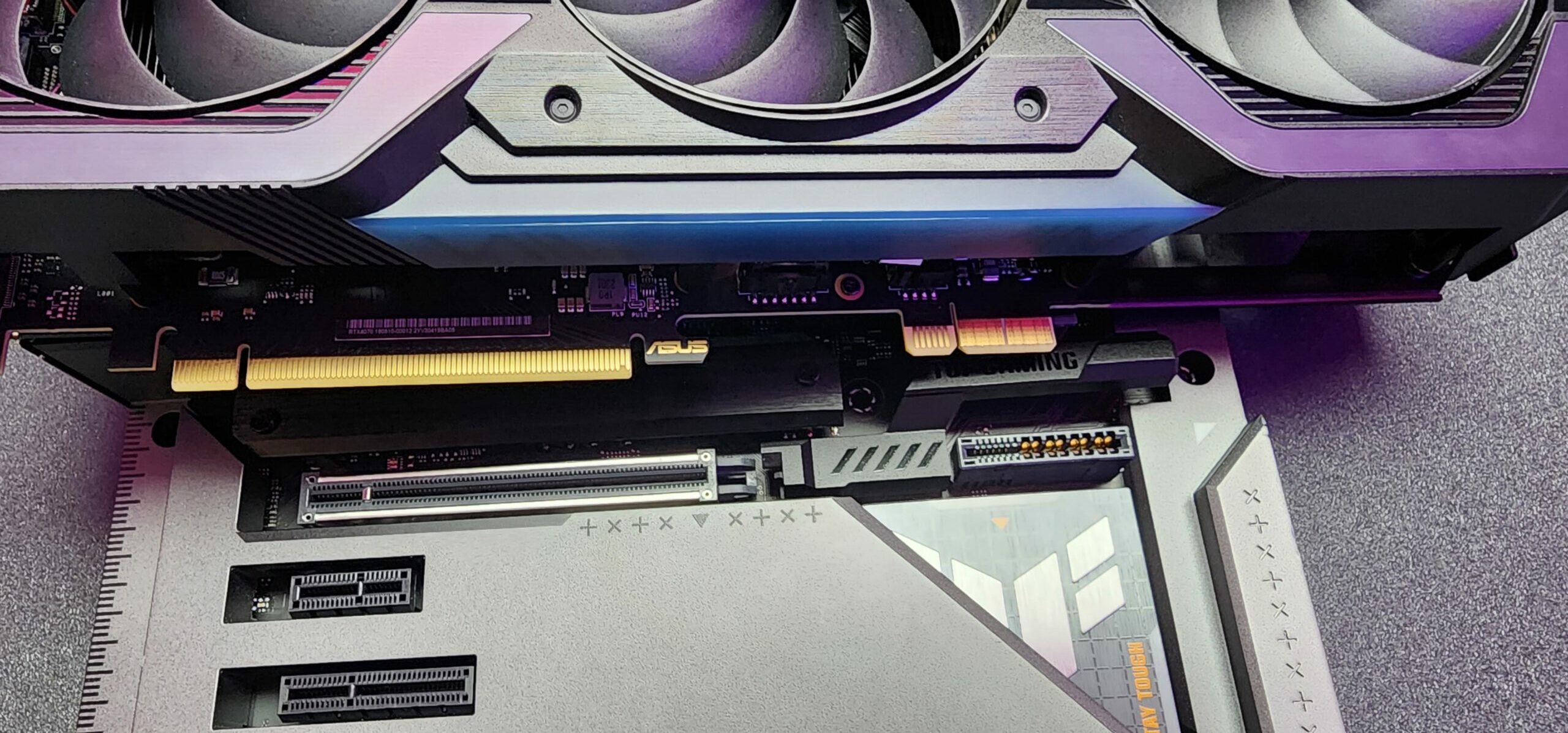ASUS RTX 4070 Megalodon Is A GPU That Ditches Cables Entirely 28