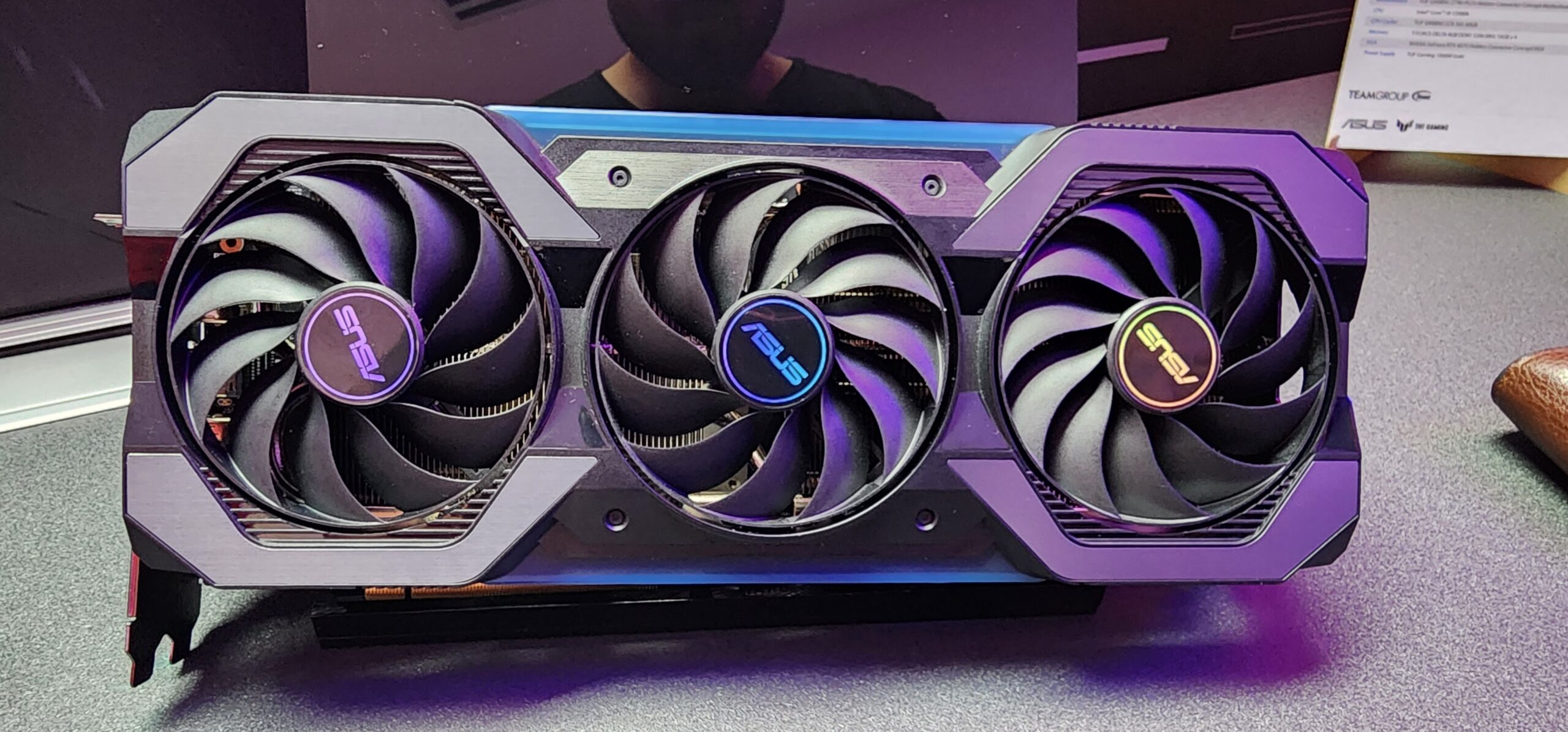 ASUS TX RTX 4060 Ti GAMING MEGALODON OC Specs