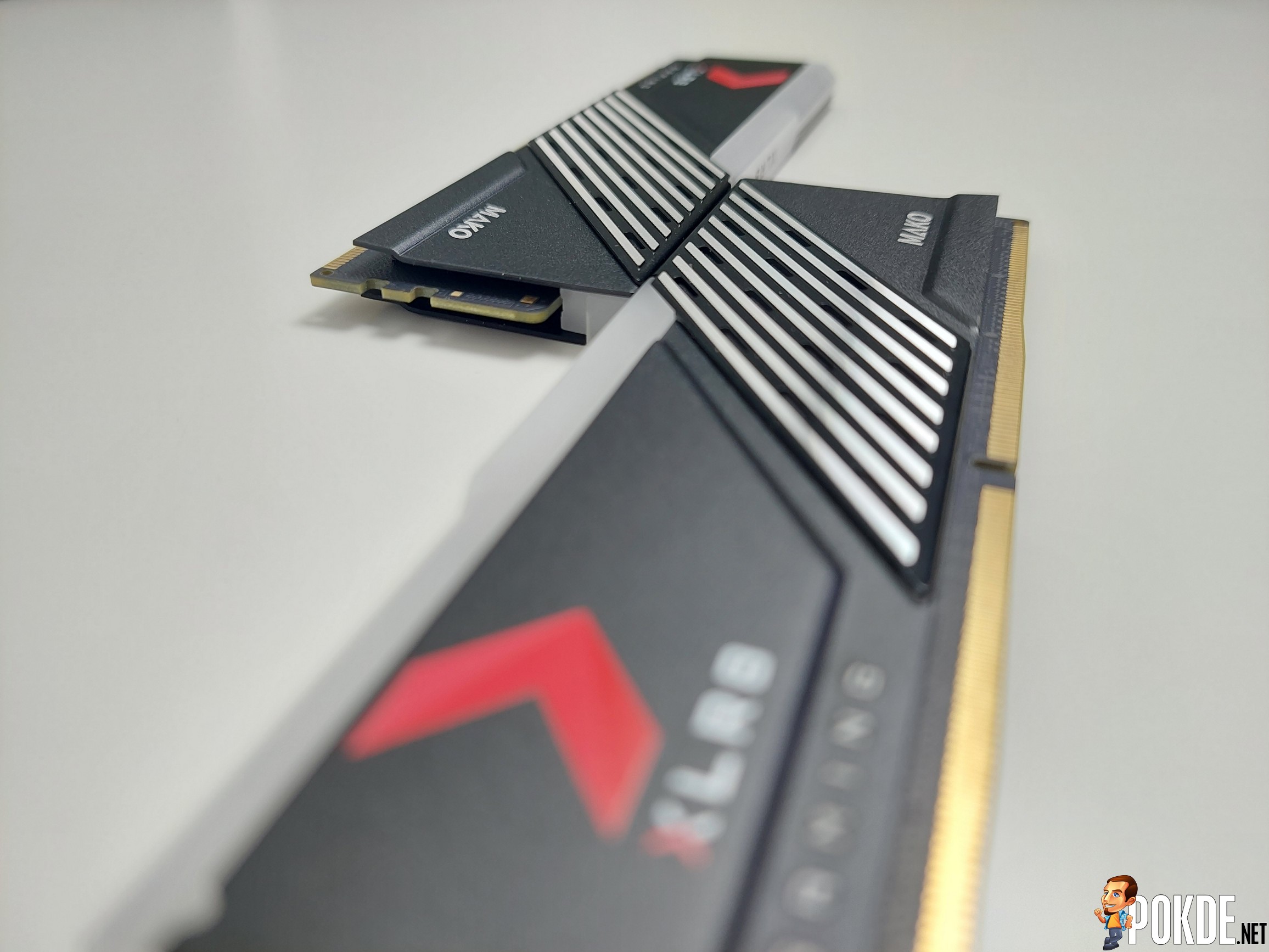 PNY XLR8 Gaming MAKO RGB 32Go DDR5 (2x 16Go) RAM DIMM 6000MHz CL40