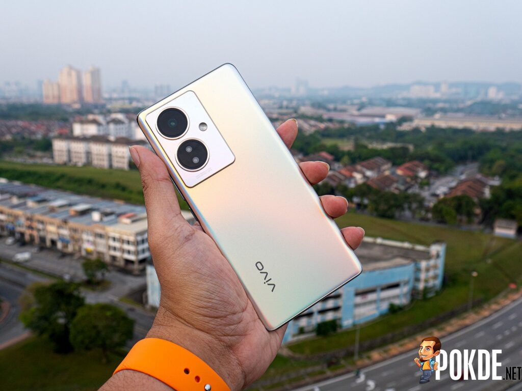 vivo Y78 5G: The Enchanting Dreamy Gold Smartphone Below RM1,500 with OLED Curved Display and 64MP OIS Camera
