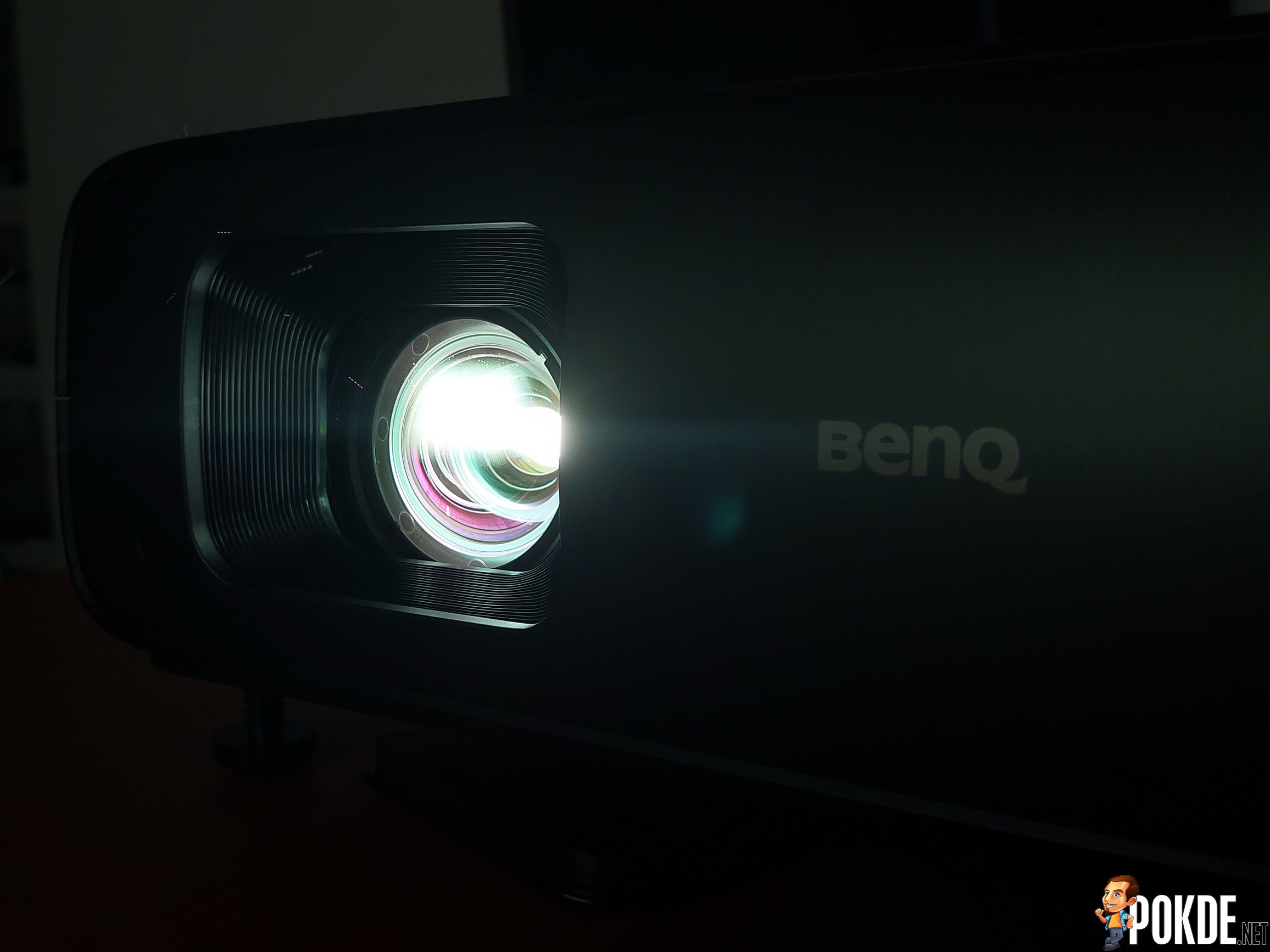 BenQ W4000i Home Theater 4K Projector Review - High-End Cinematic Experience 35