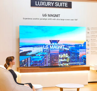 LG Showcases Digital Signage Solutions At ISE 2024 27