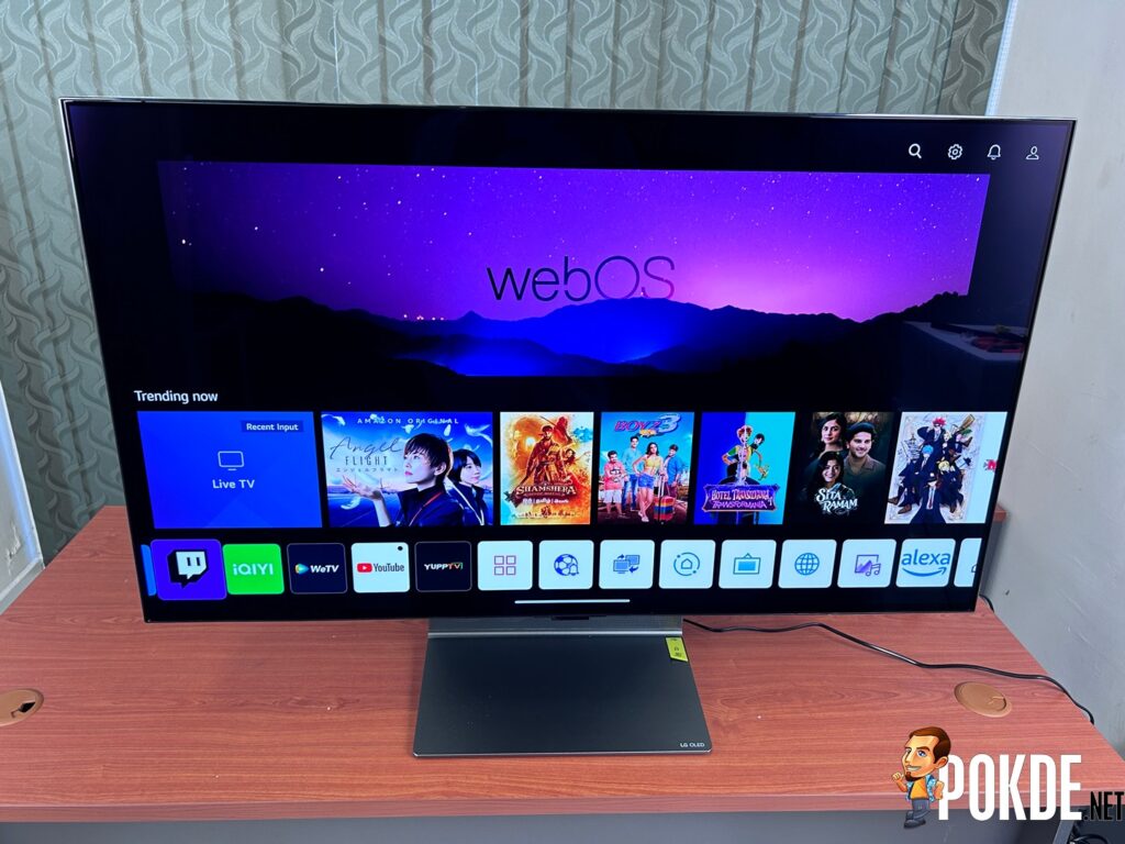 42" LG OLED Flex Review -