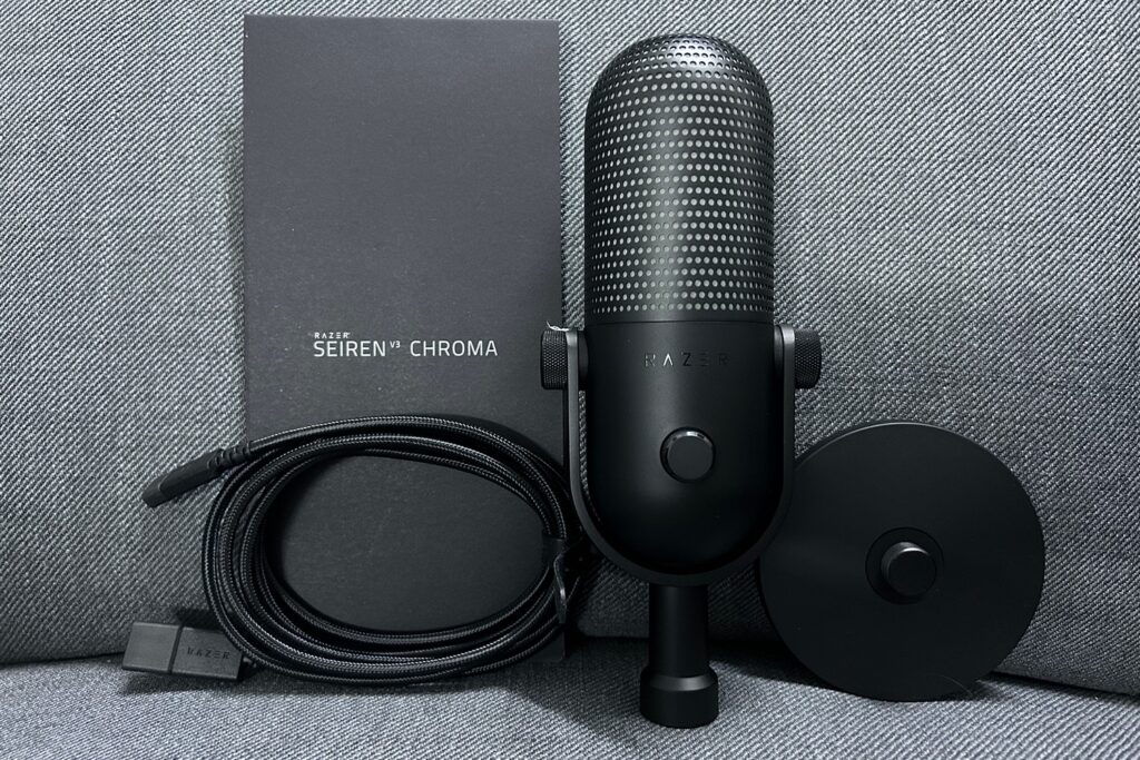 Razer Seiren V3 Chroma Review - 